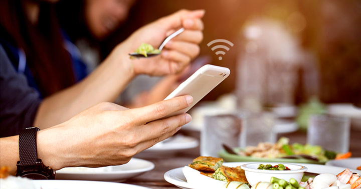 Keep Your Mobile Safe While Using Public Wi-Fi |